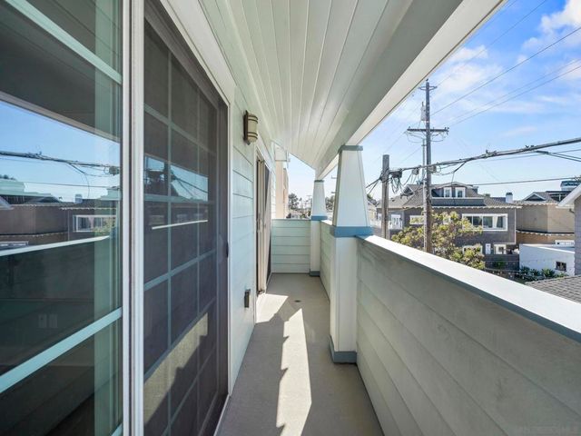 816 F, Coronado, CA 92118