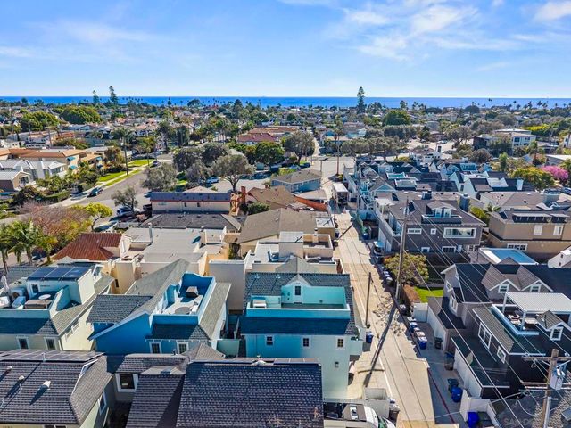 816 F, Coronado, CA 92118