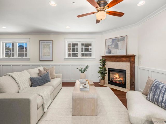 816 F, Coronado, CA 92118