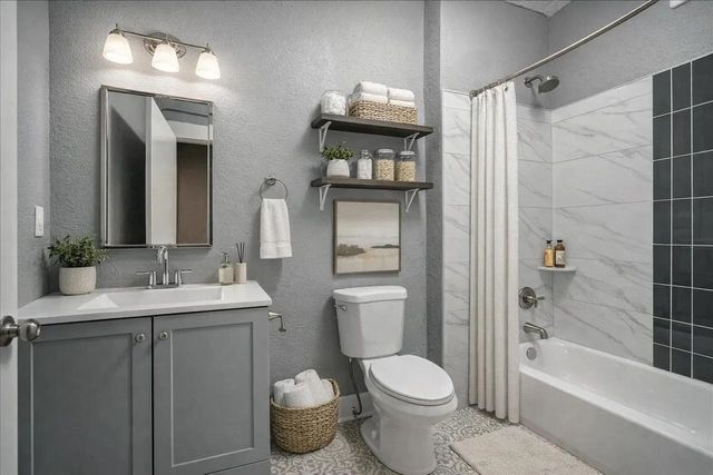 156 N TUCKER ST, Memphis, TN 38104