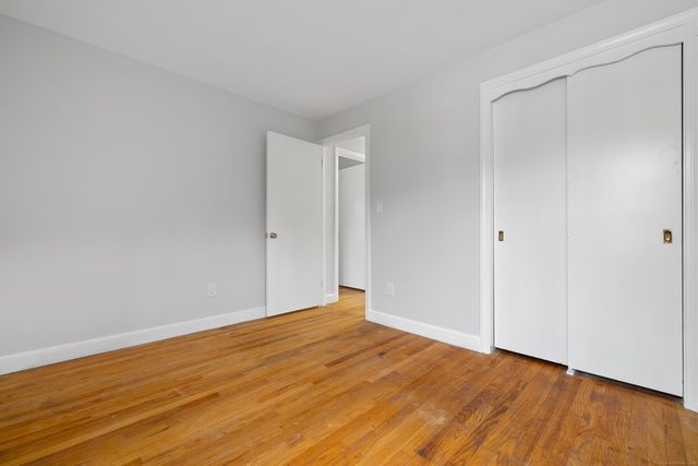 12 Burgess Place, Groton, CT 06340