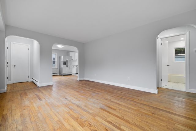 12 Burgess Place, Groton, CT 06340