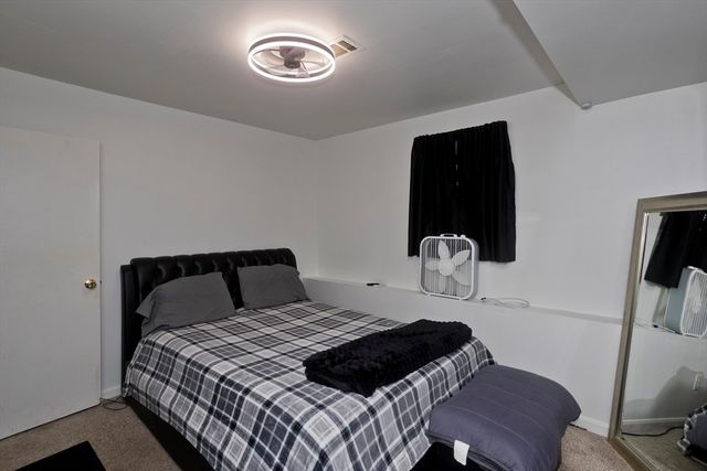 526 3rd St, Fall River, MA 02721