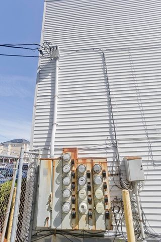 526 3rd St, Fall River, MA 02721