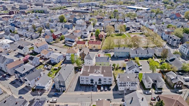 526 3rd St, Fall River, MA 02721