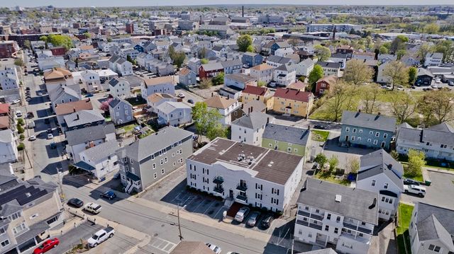 526 3rd St, Fall River, MA 02721