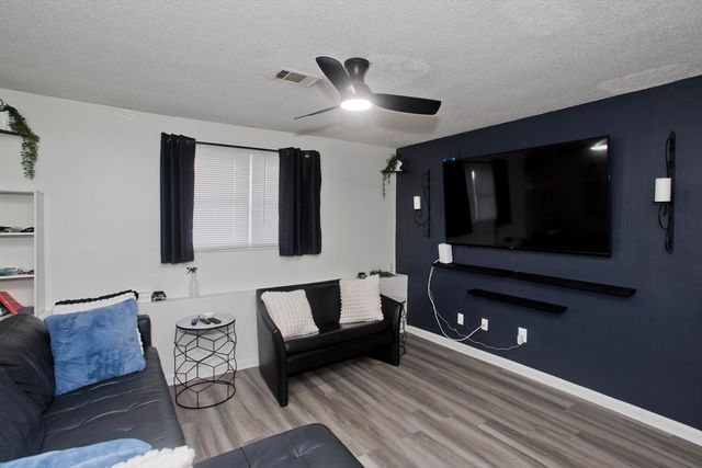 526 3rd St, Fall River, MA 02721