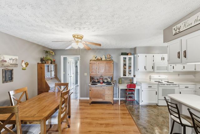 121 Meadow Lark Drive, Crab Orchard, KY 40419