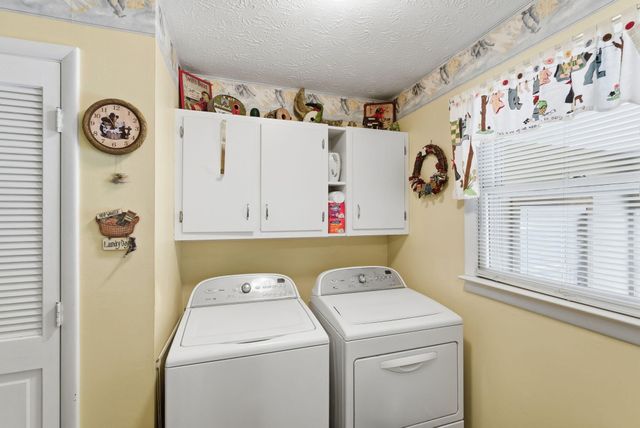121 Meadow Lark Drive, Crab Orchard, KY 40419
