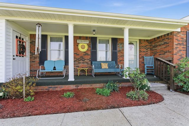121 Meadow Lark Drive, Crab Orchard, KY 40419