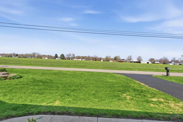 121 Meadow Lark Drive, Crab Orchard, KY 40419