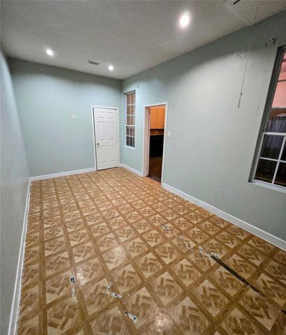 514 Maydelle Lane, Garland, TX 75042