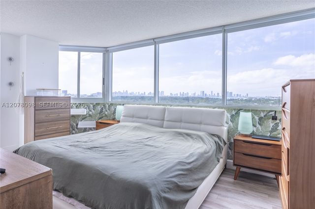 3411 Indian Creek Dr 1204, Miami Beach, FL 33140
