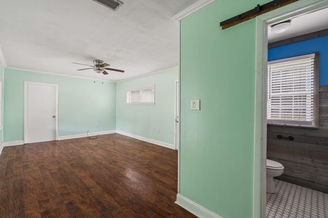 301 S 24th Ave., Hattiesburg, MS 39401