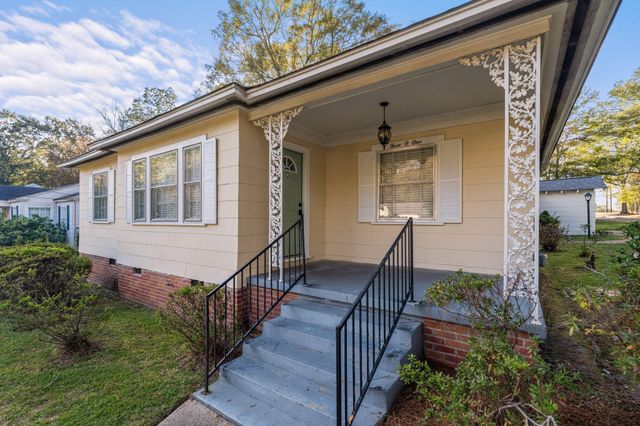 301 S 24th Ave., Hattiesburg, MS 39401