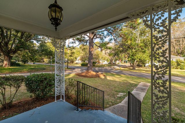 301 S 24th Ave., Hattiesburg, MS 39401