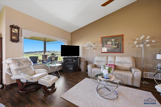 8040 BROOKS LOOP, Spearfish, SD 57783