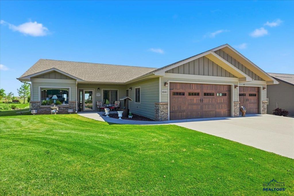 8040 BROOKS LOOP, Spearfish, SD 57783