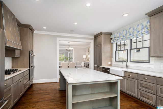 1134 GLEN VIEW ROAD, Birmingham, AL 35222