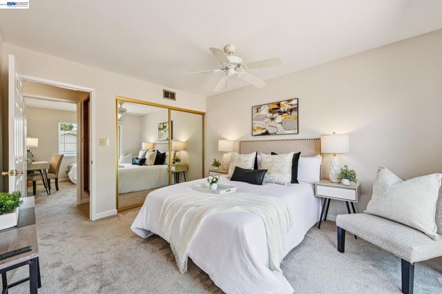 7289 Sheffield Ln, Dublin, CA 94568