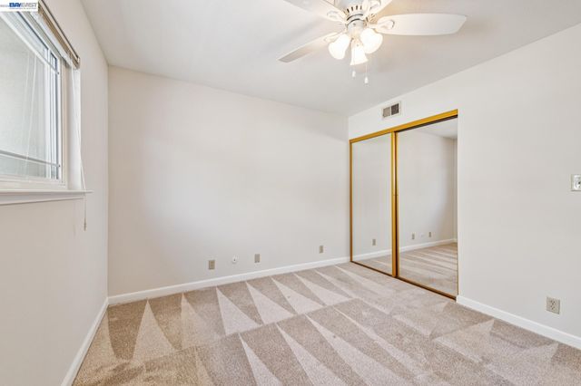 7289 Sheffield Ln, Dublin, CA 94568