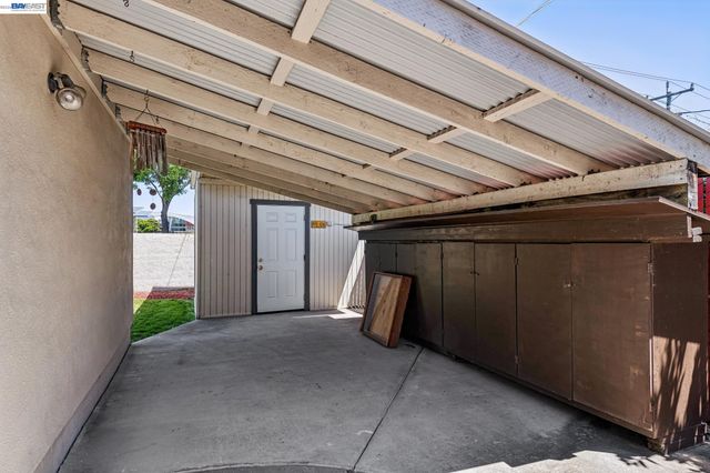 7289 Sheffield Ln, Dublin, CA 94568