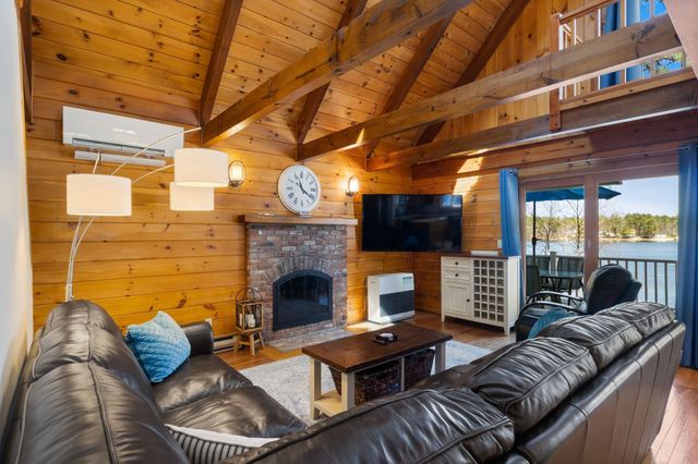 325 Concord Lane, Wakefield, NH 03830