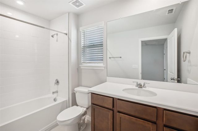 4304 CLOUD HOPPER WAY, Lutz, FL 33559