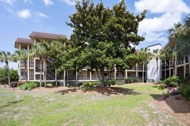 40 Folly Field Rd Apt C330, Hilton Head Island, SC 29928