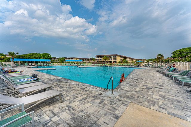 40 Folly Field Rd Apt C330, Hilton Head Island, SC 29928