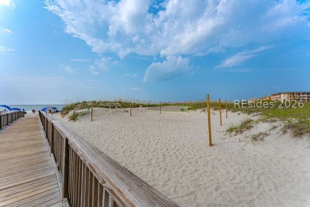 40 Folly Field Rd Apt C330, Hilton Head Island, SC 29928
