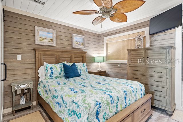 40 Folly Field Rd Apt C330, Hilton Head Island, SC 29928