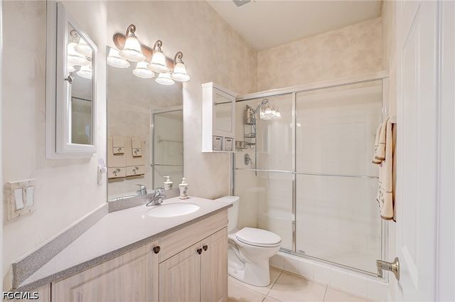 13921 Bently CIR, Fort Myers, FL 33912