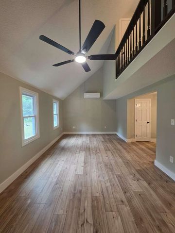 11 Horse Pasture Lane, Thornton, NH 03285