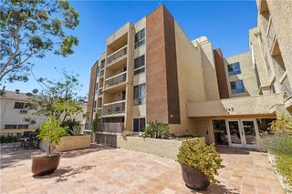 5143 Bakman Avenue 320, North Hollywood, CA 91601