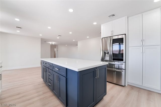 611 East Fairway Road, Henderson, NV 89015