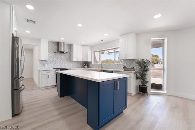 611 East Fairway Road, Henderson, NV 89015