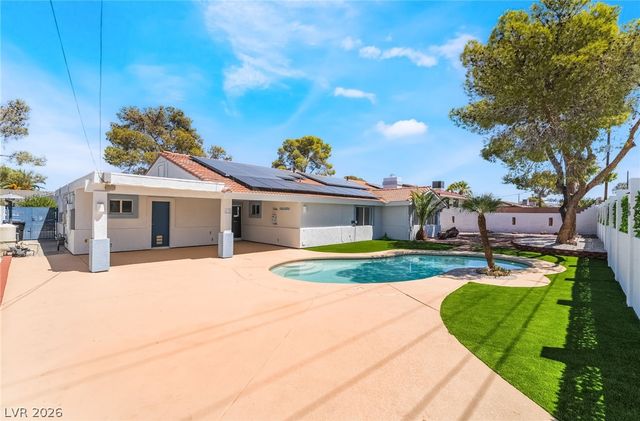 611 East Fairway Road, Henderson, NV 89015
