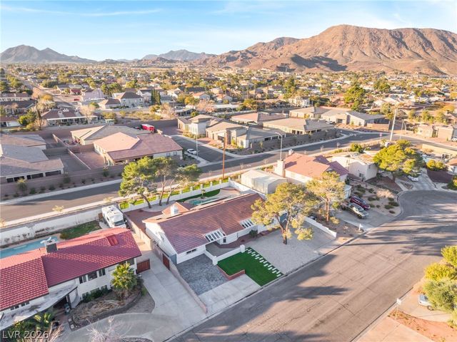 611 East Fairway Road, Henderson, NV 89015