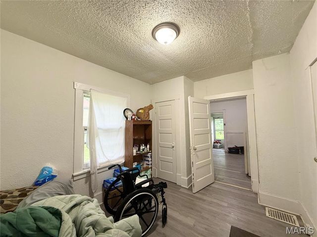 5316 Janet Avenue, Jennings, MO 63136