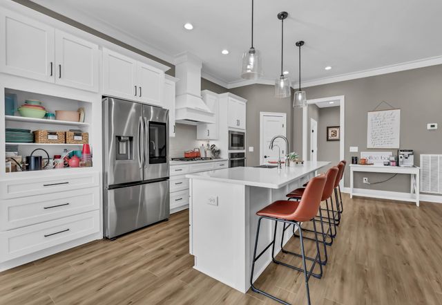 282 Martha Morgan Way, Cunningham, TN 37052