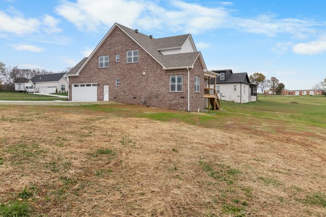 282 Martha Morgan Way, Cunningham, TN 37052