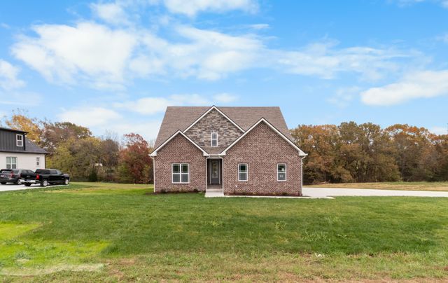 282 Martha Morgan Way, Cunningham, TN 37052