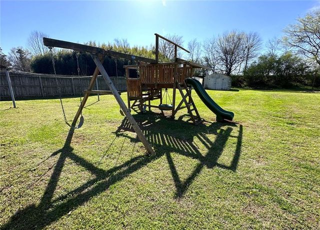 57 Jennifer Lane NE, Rydal, GA 30171