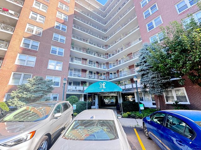 91 Strawberry Hill Avenue APT 935, Stamford, CT 06902