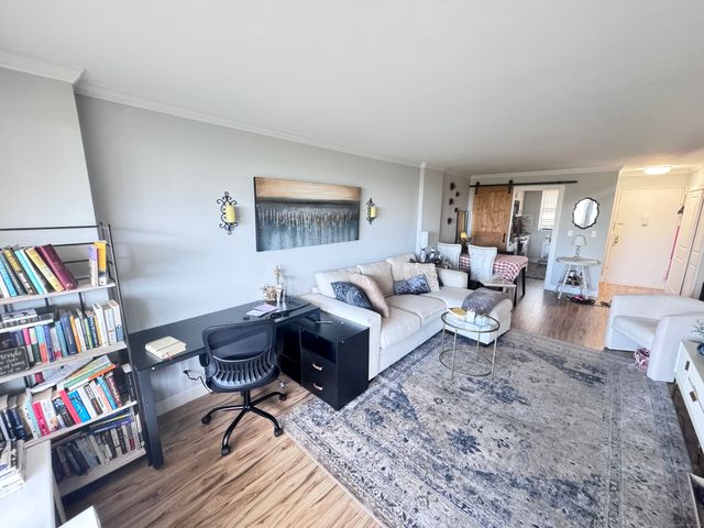 91 Strawberry Hill Avenue APT 935, Stamford, CT 06902