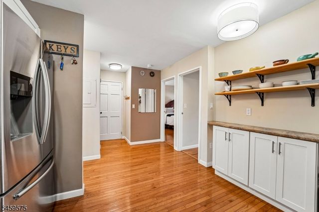300 Park St 1F, Hackensack City, NJ 07601