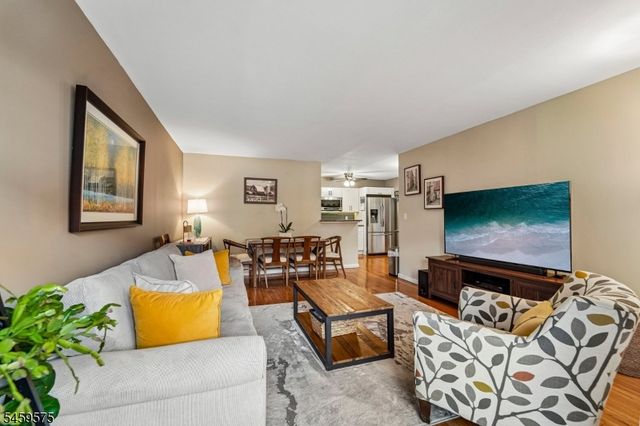 300 Park St 1F, Hackensack City, NJ 07601