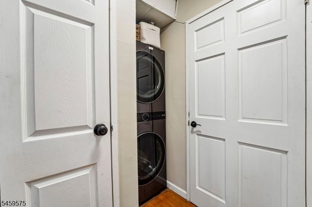 300 Park St 1F, Hackensack City, NJ 07601