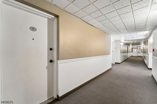 300 Park St 1F, Hackensack City, NJ 07601